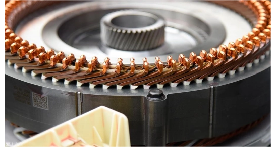 蓝光 +红外复合焊接技术